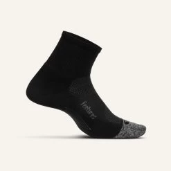Feetures Features Elite Light Cushion Quarter Socks - FEET-E20159